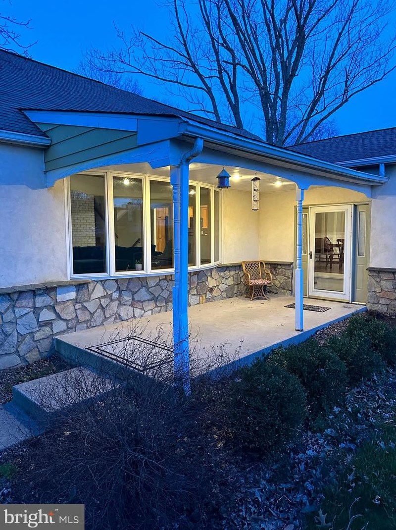909 Callowhill Rd, Perkasie PA  18944-3310 exterior