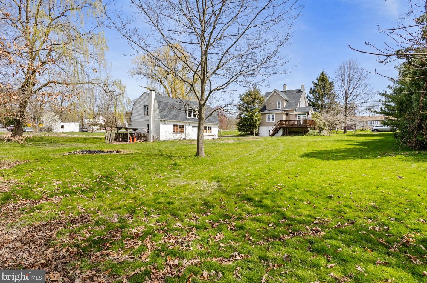 2860 Old Bethlehem Pike, Quakertown PA  18951-4025 exterior