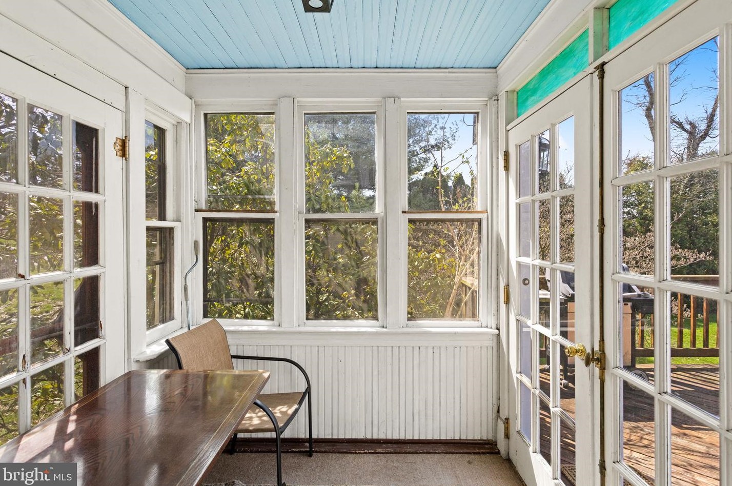 2860 Old Bethlehem Pike, Quakertown PA  18951-4025 exterior