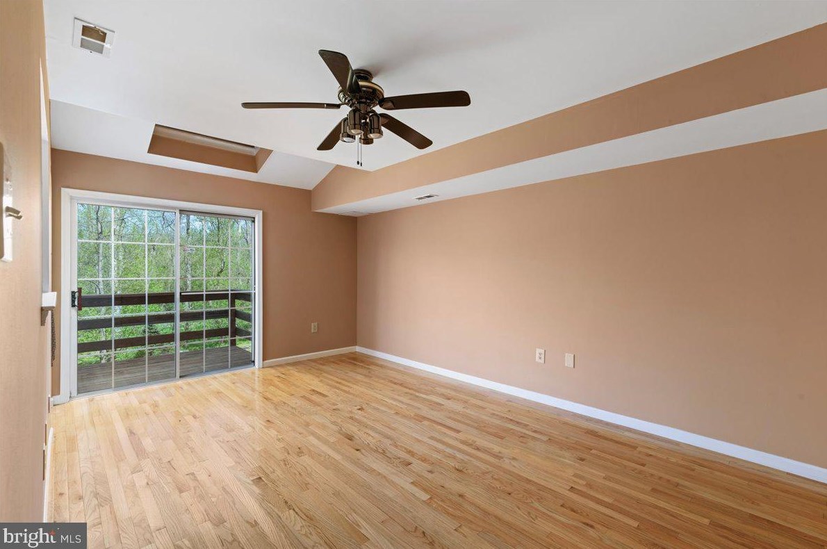 31 Cottonwood Dr, Southampton PA  18966-2831 exterior