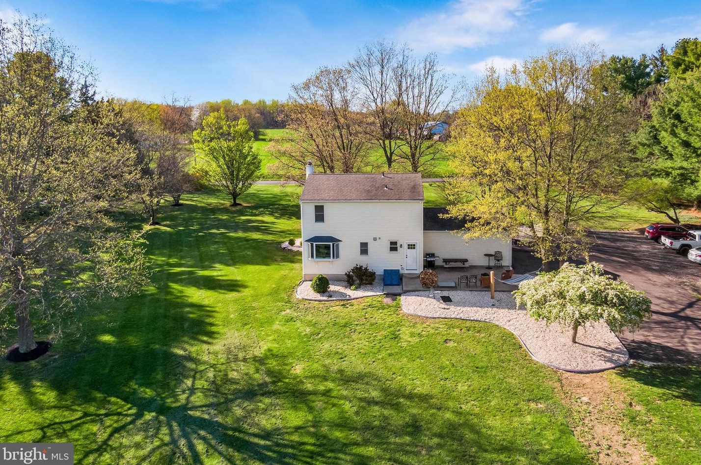 911 Upper Stump Rd, Chalfont PA  18914-1613 exterior