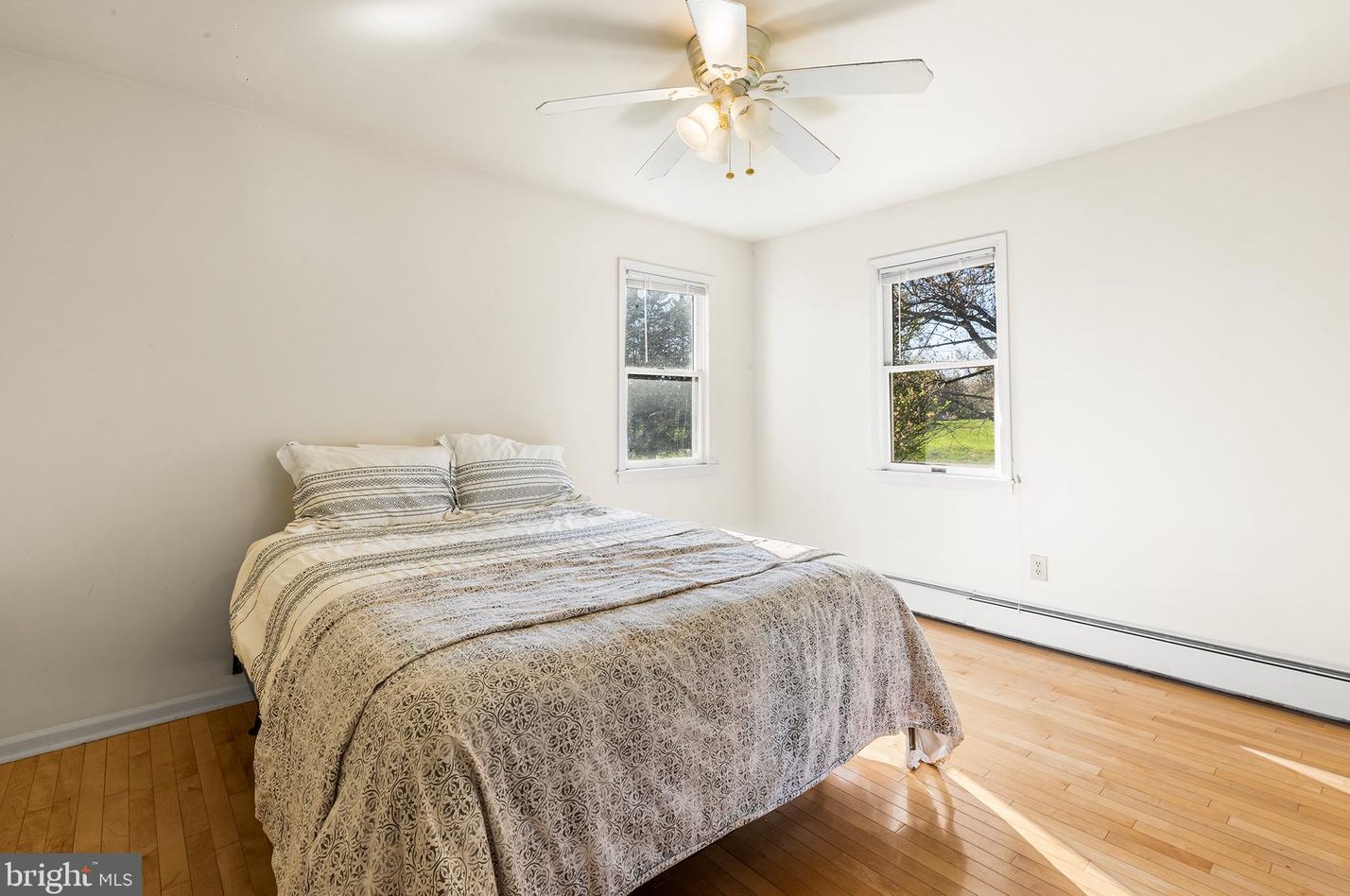 911 Upper Stump Rd, Chalfont PA  18914-1613 exterior