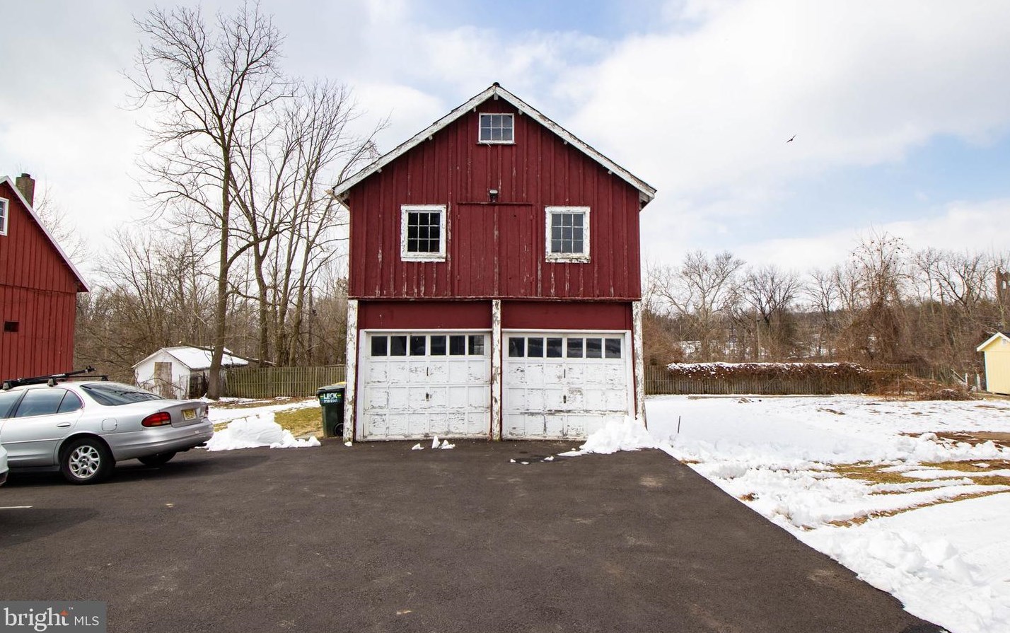 250 State St, Upper Makefield PA 18940-1948 exterior