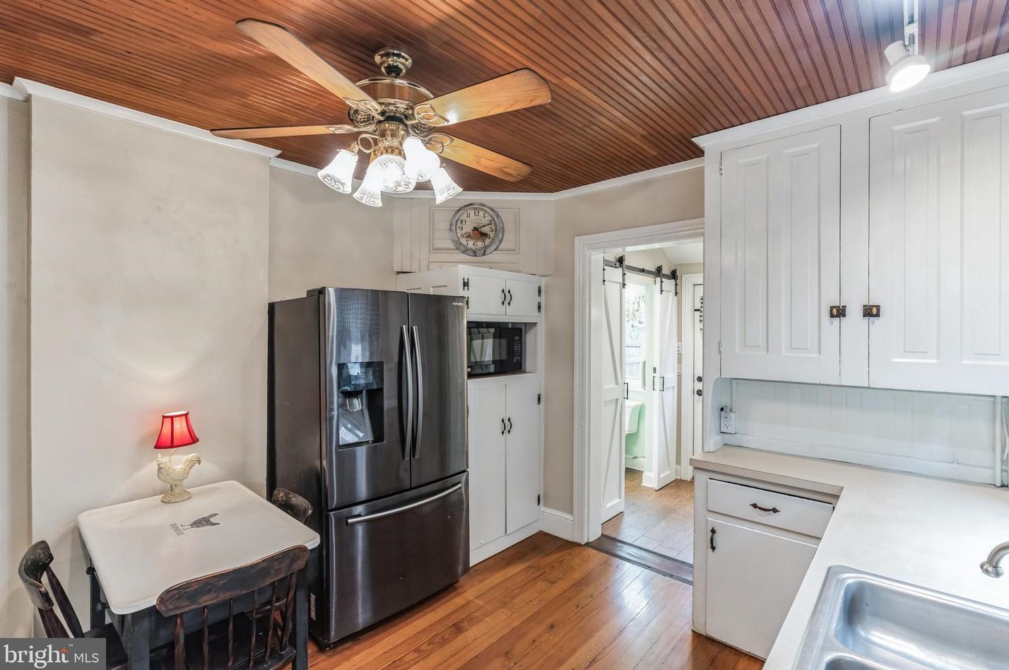 44 Sterling St, Upper Makefield PA  18940-1825 exterior