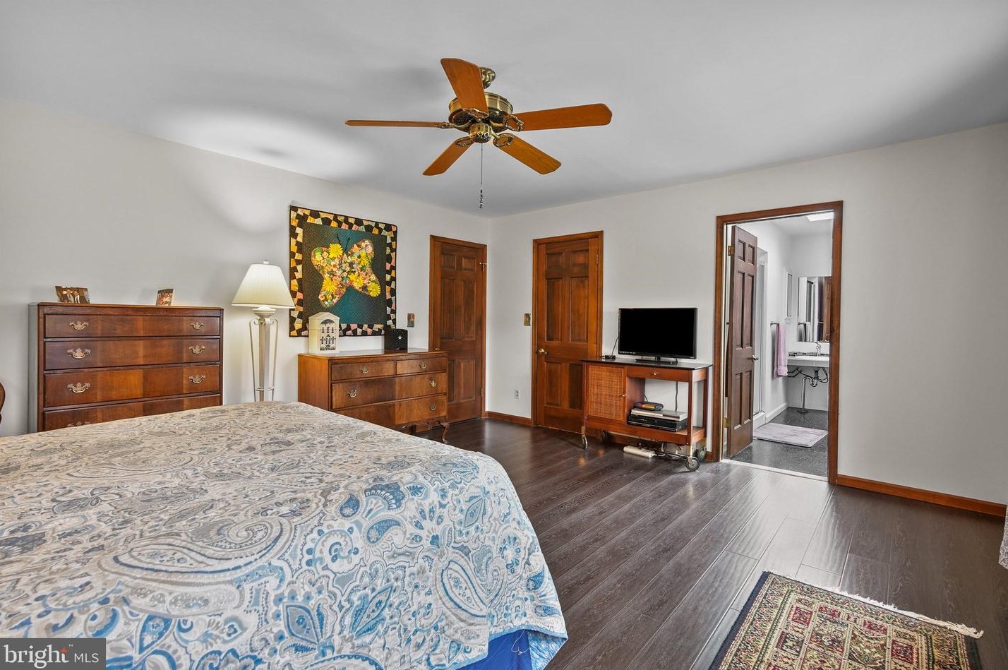 442 Norwood Ave, Upper Makefield PA 18940-2234 exterior