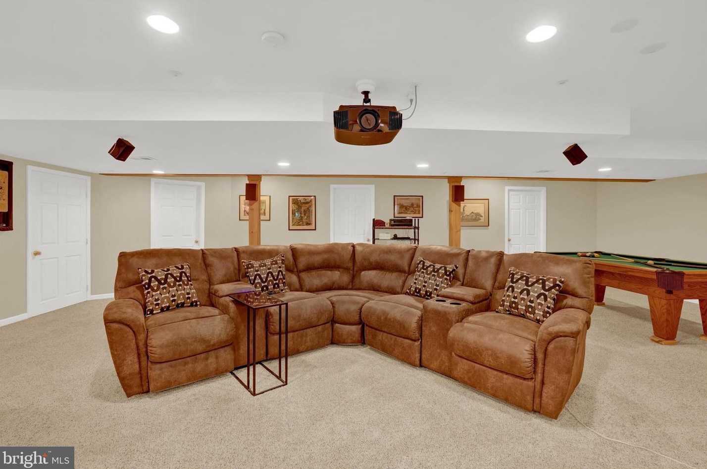 1861 Augusta Dr, Jamison PA 18929-1083 exterior