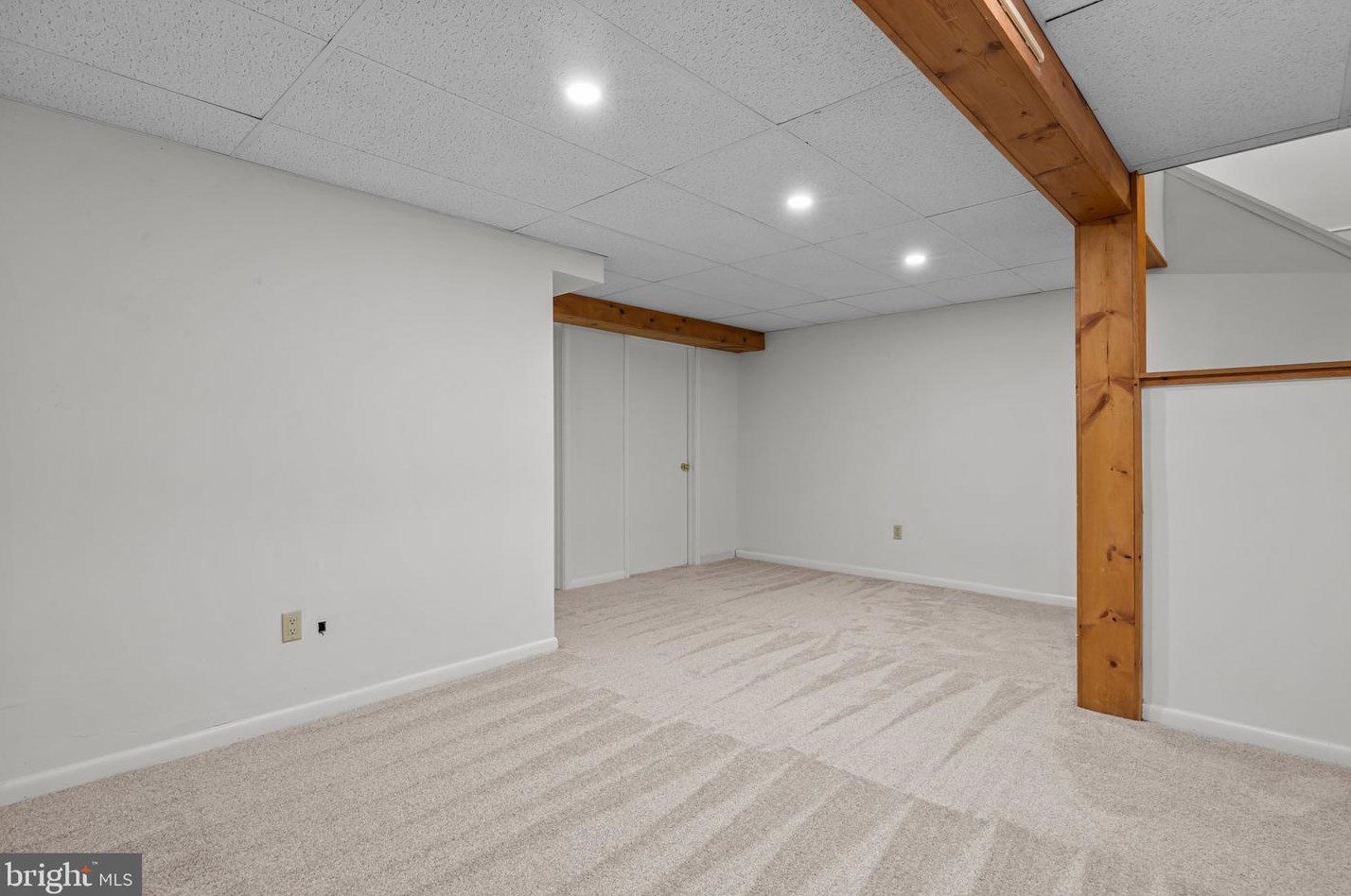 133 Windham Ct, Upper Makefield PA 18940-1750 exterior