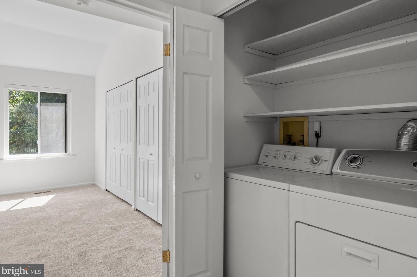 133 Windham Ct, Upper Makefield PA 18940-1750 exterior