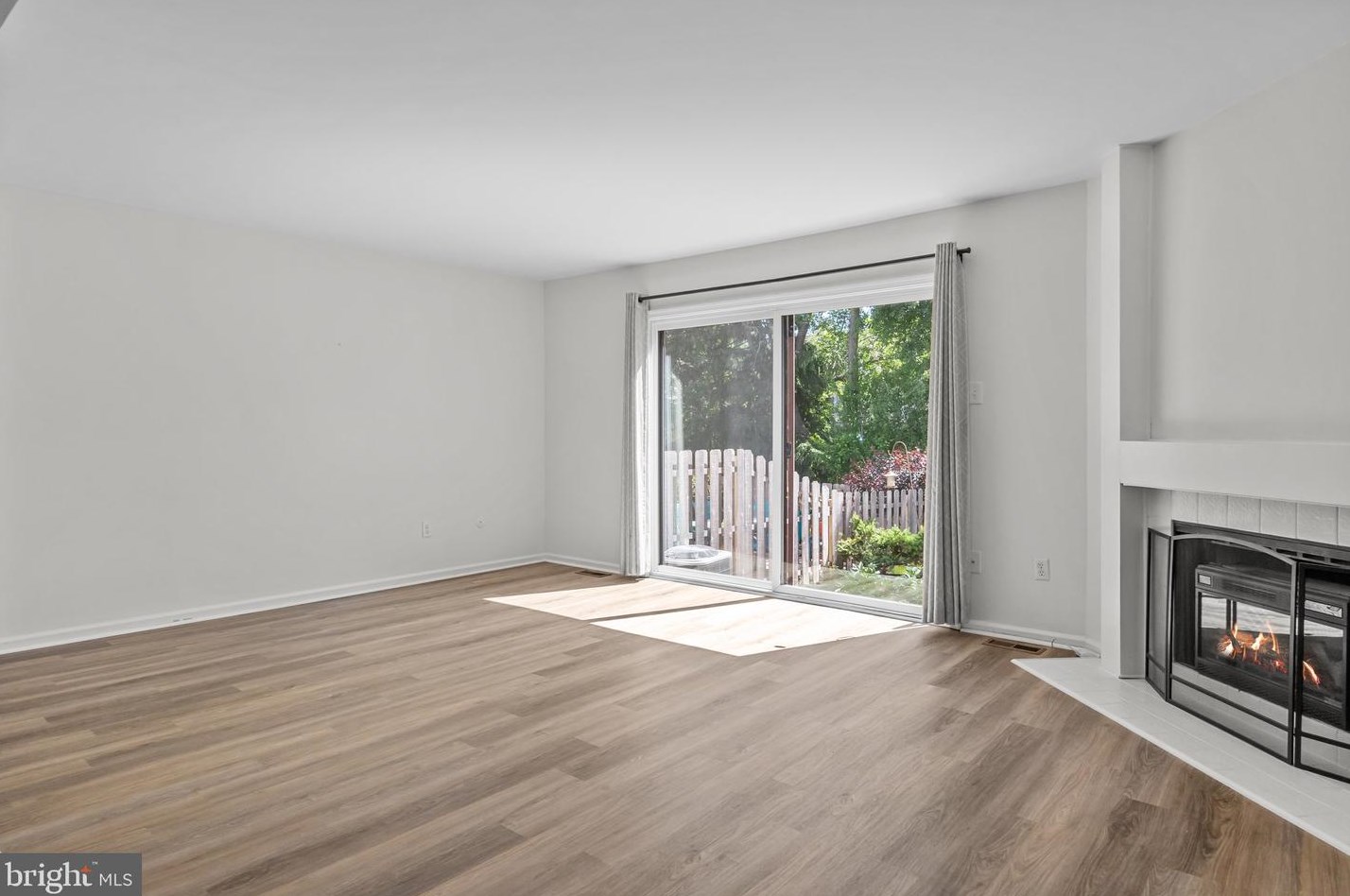 133 Windham Ct, Upper Makefield PA 18940-1750 exterior