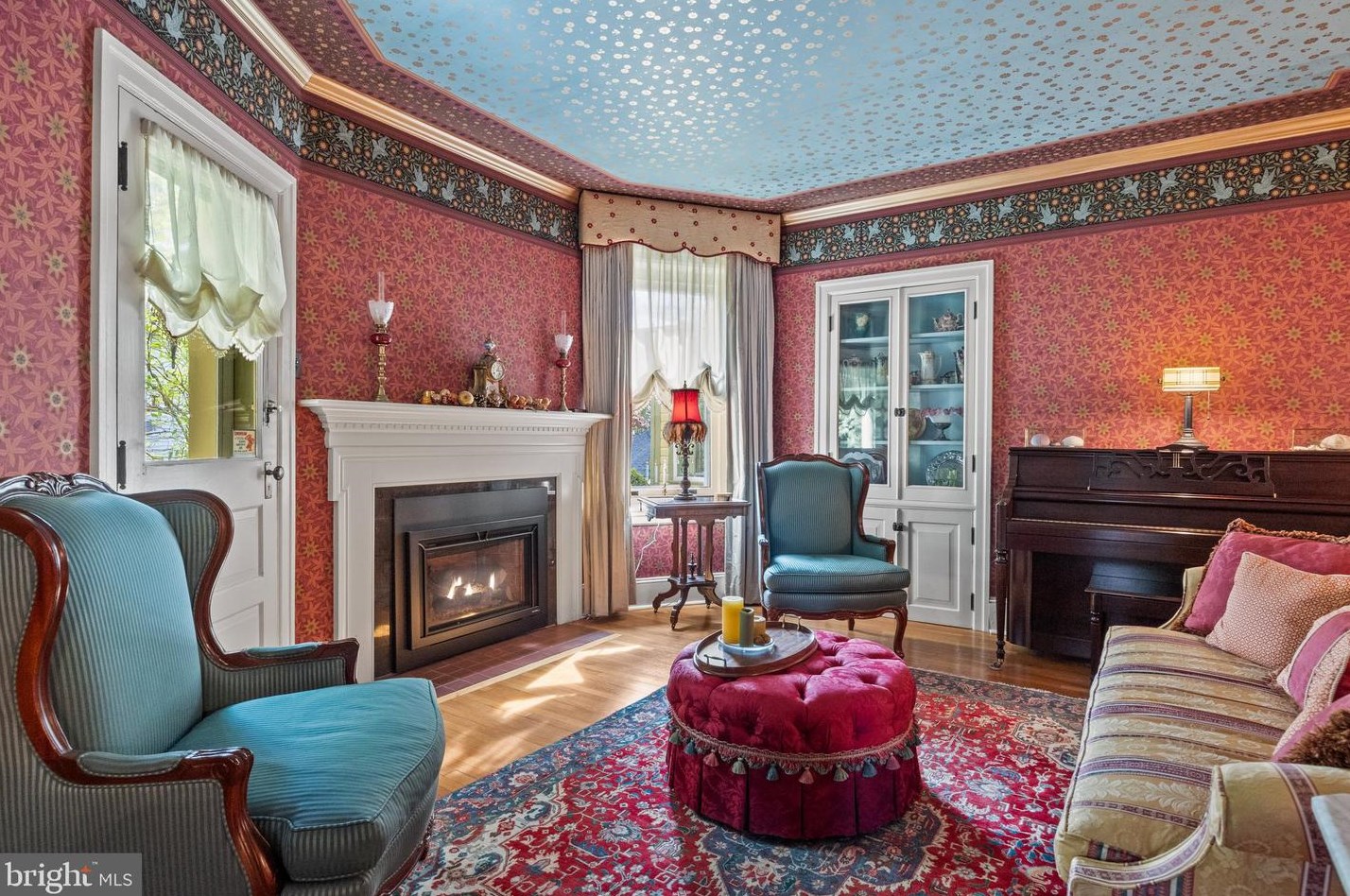 194 Chancellor St, Upper Makefield PA 18940-2108 exterior