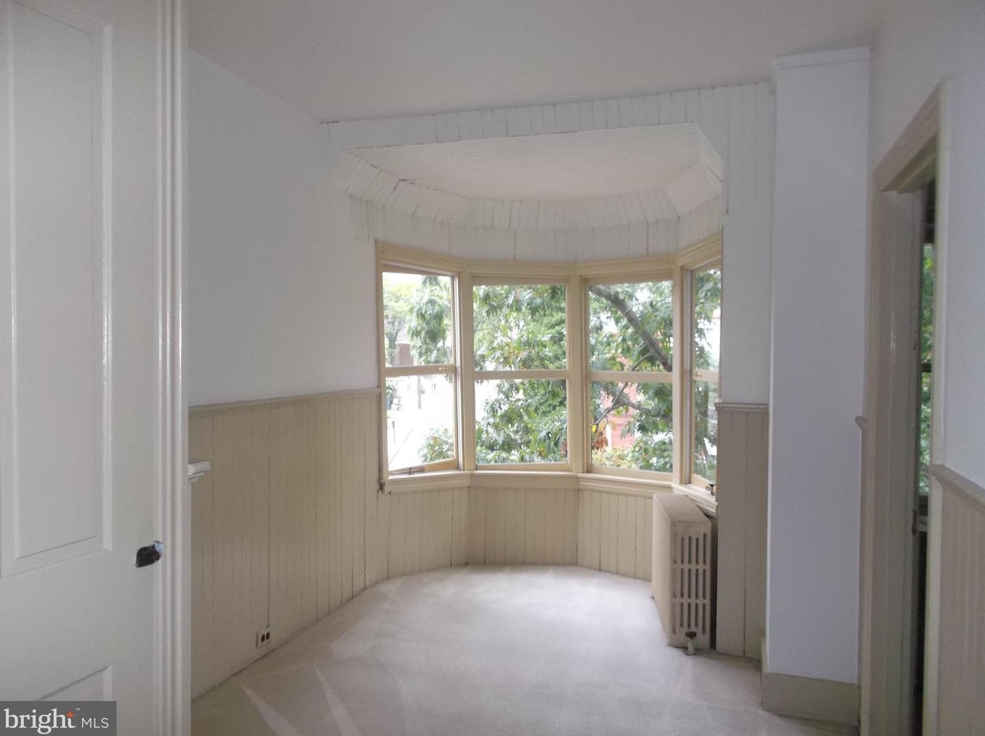 74 State St, Gardenville PA  exterior