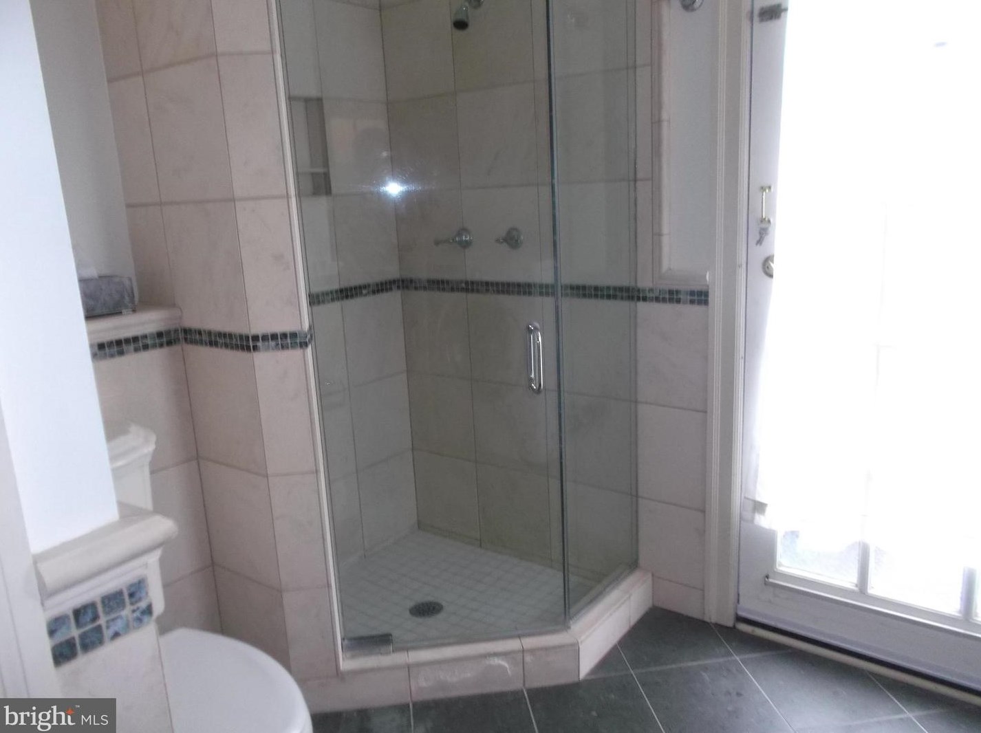 74 State St, Gardenville PA  exterior