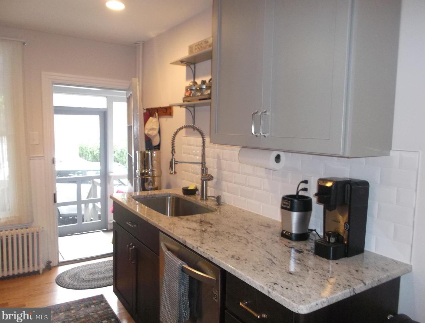 74 State St, Gardenville PA  exterior