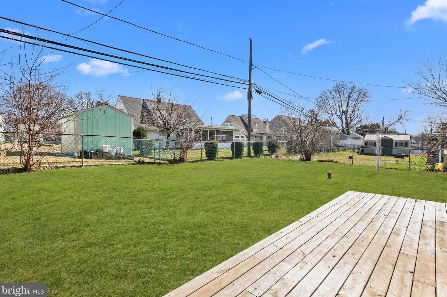 30 Conifer Rd, Levittown PA 19057-1718 exterior