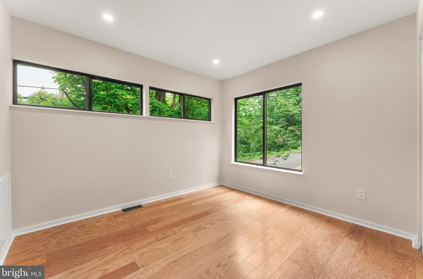 152 Liberty St, Upper Makefield PA 18940-2023 exterior