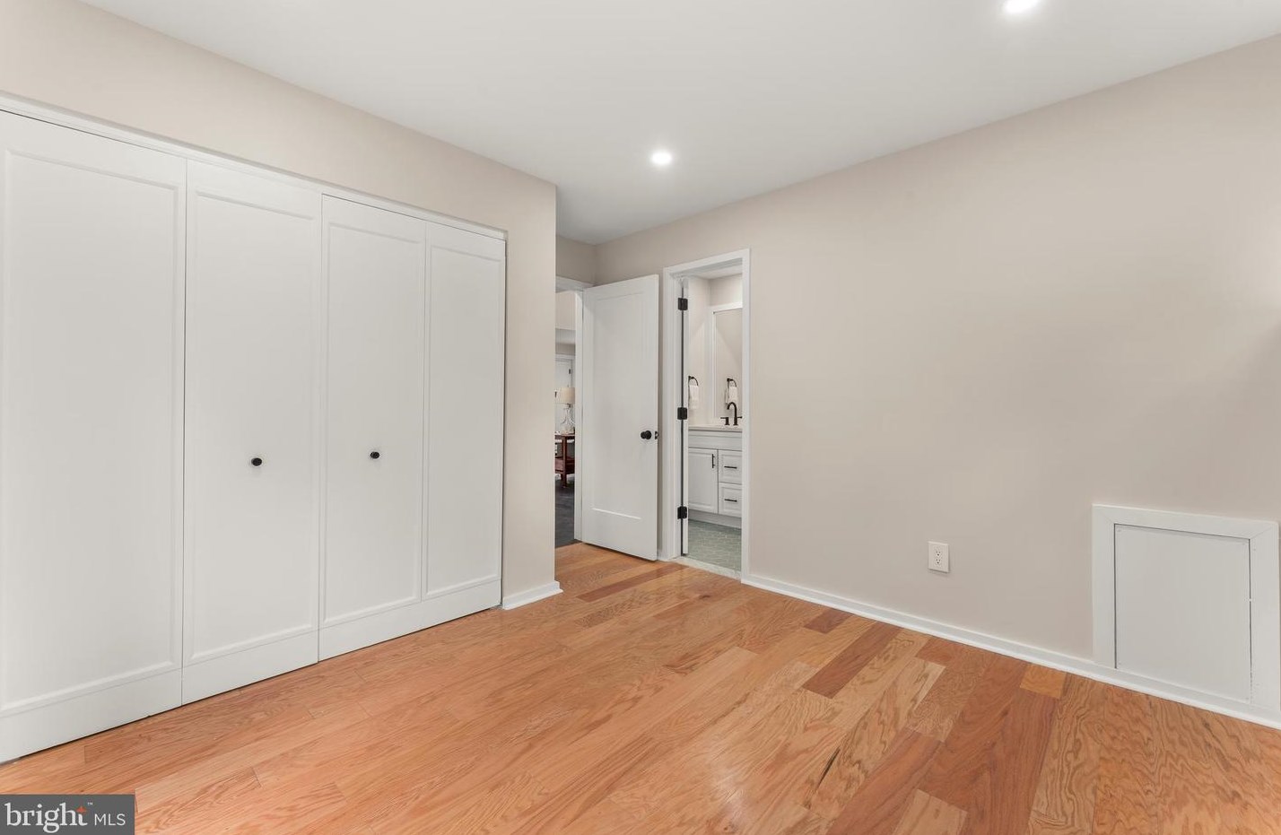 152 Liberty St, Upper Makefield PA 18940-2023 exterior