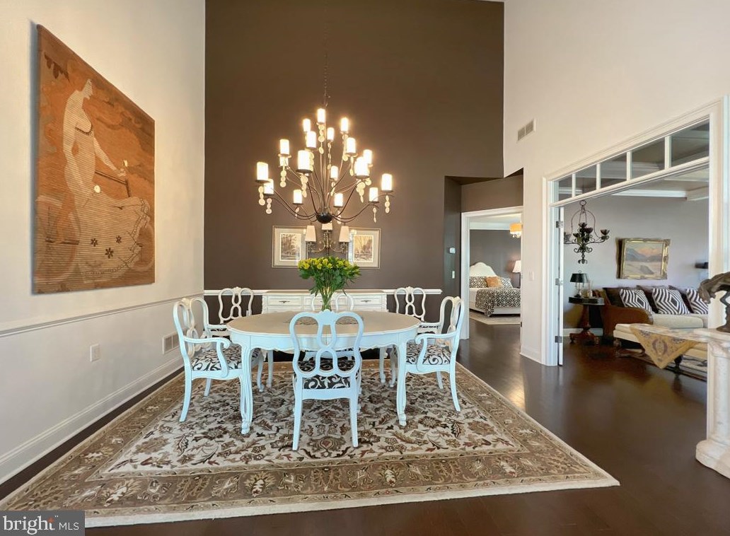 284 Willow Dr, Upper Makefield PA 18940-2453 exterior