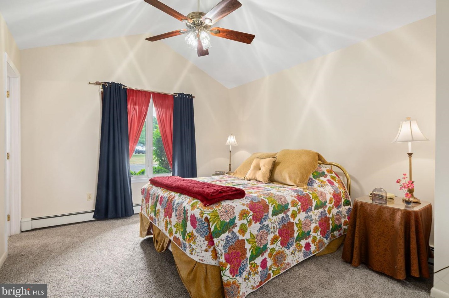 3 Pleasant Ln, Levittown PA  19054-3711 exterior