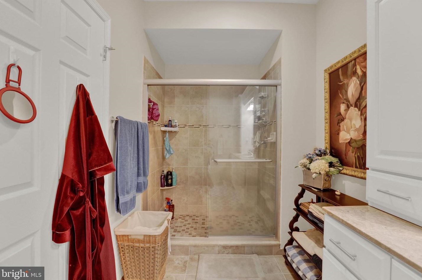 264 Willow Dr, Upper Makefield PA 18940-2447 exterior