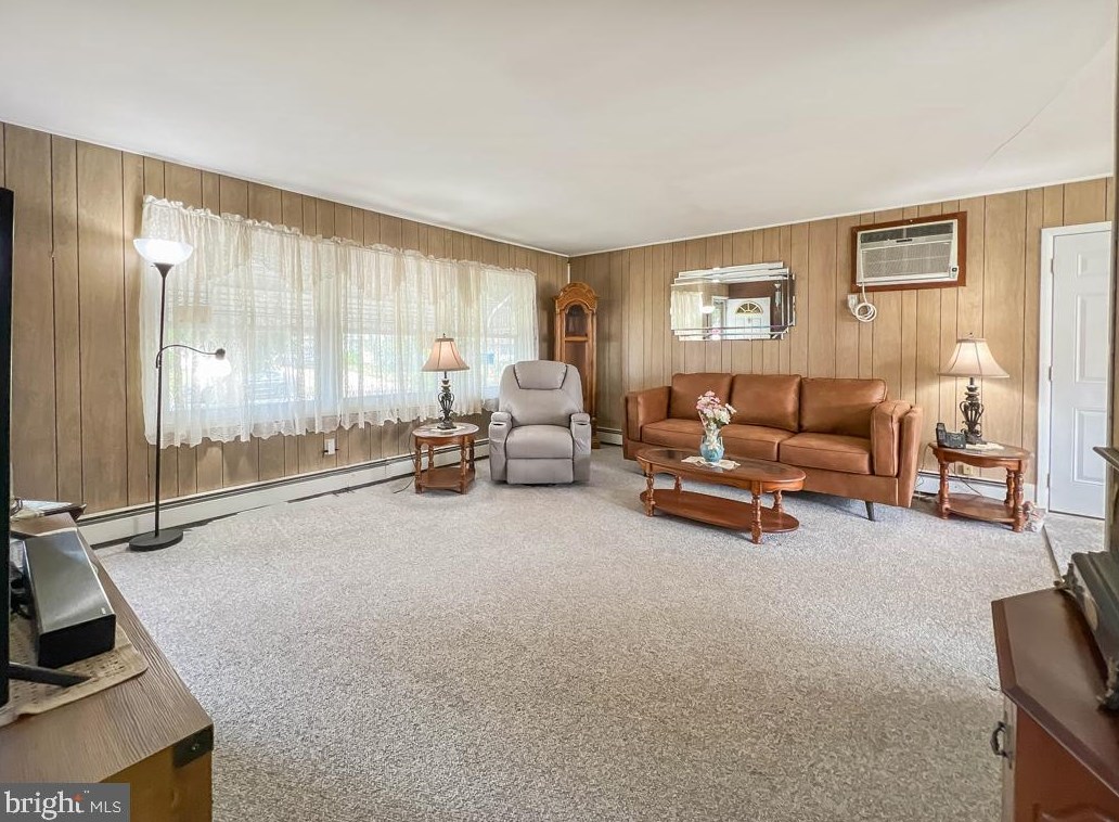 88 Kraft Ln, Levittown PA  19055-2412 exterior
