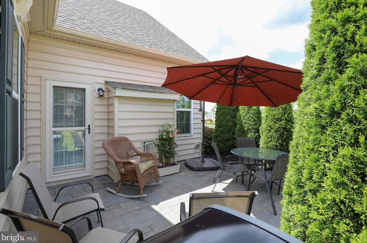 1138 Arbour Ln, Quakertown PA 18951-2861 exterior