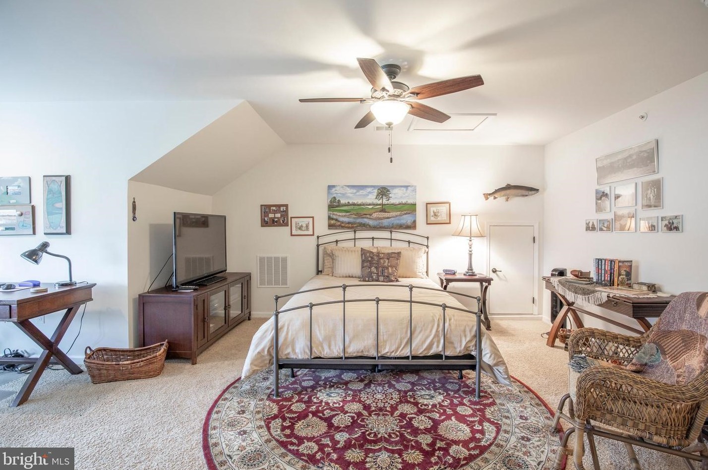 1138 Arbour Ln, Quakertown PA 18951-2861 exterior