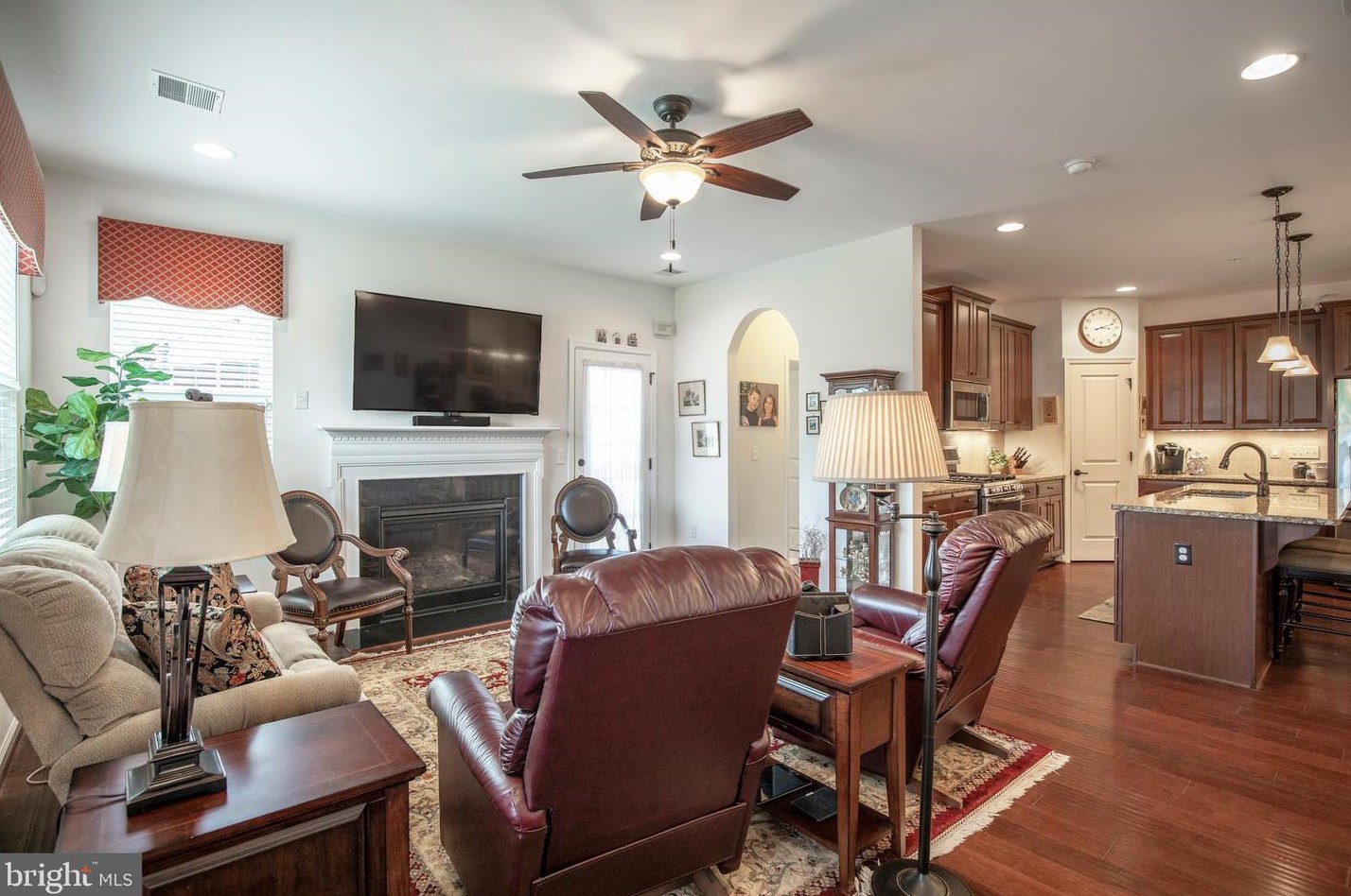 1138 Arbour Ln, Quakertown PA 18951-2861 exterior