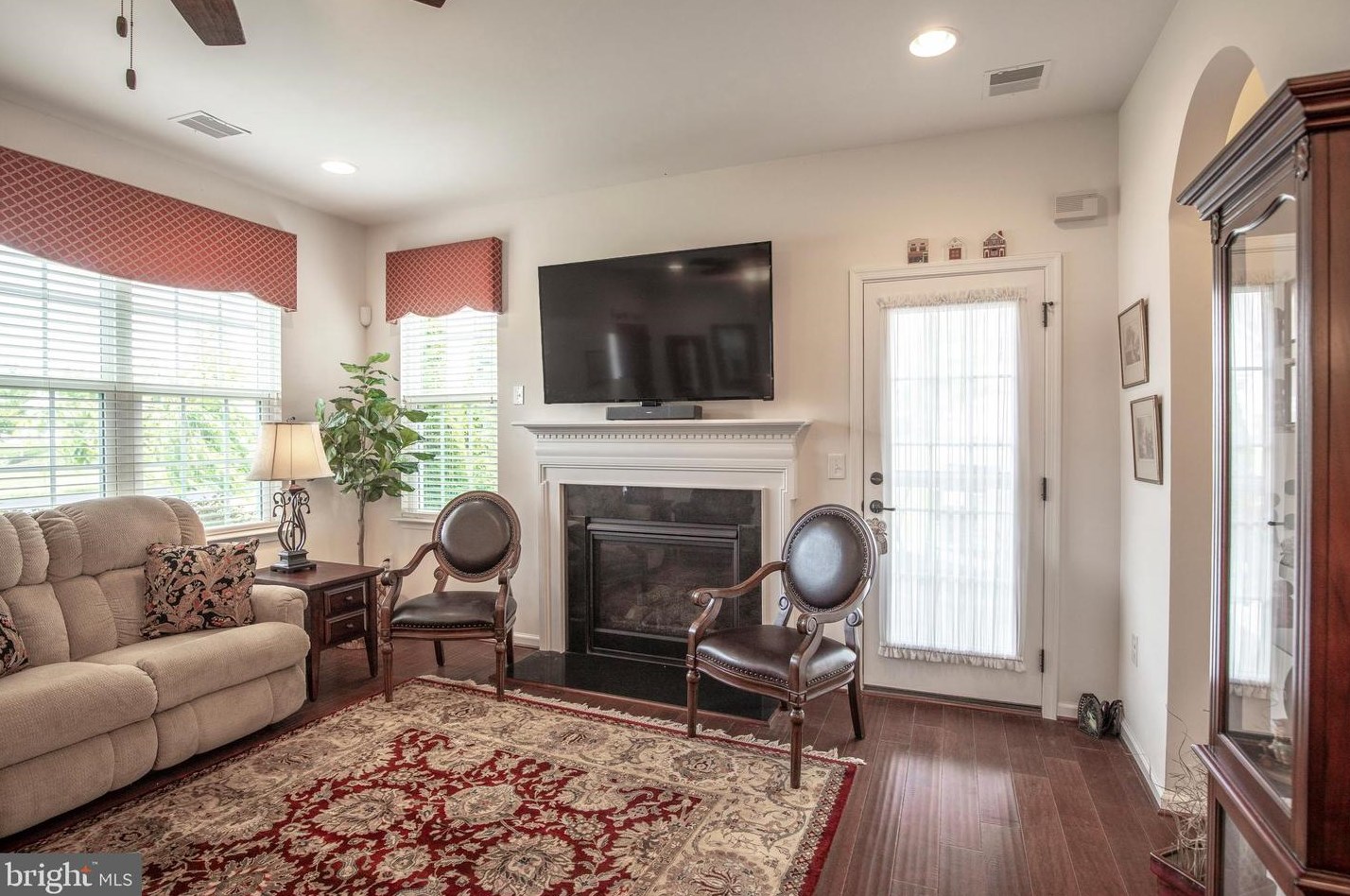 1138 Arbour Ln, Quakertown PA 18951-2861 exterior