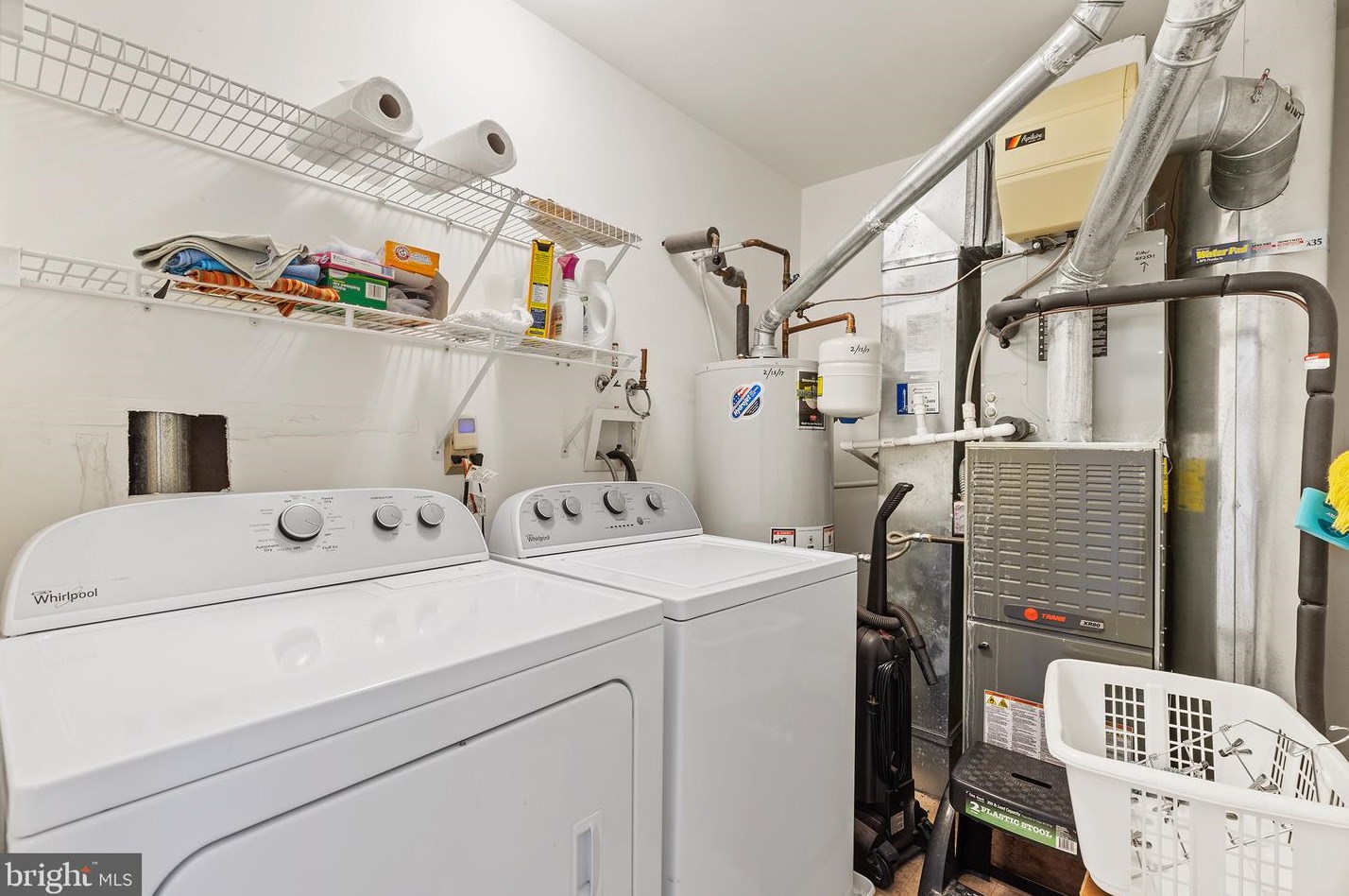 324 Monterey Pl, Upper Makefield PA exterior