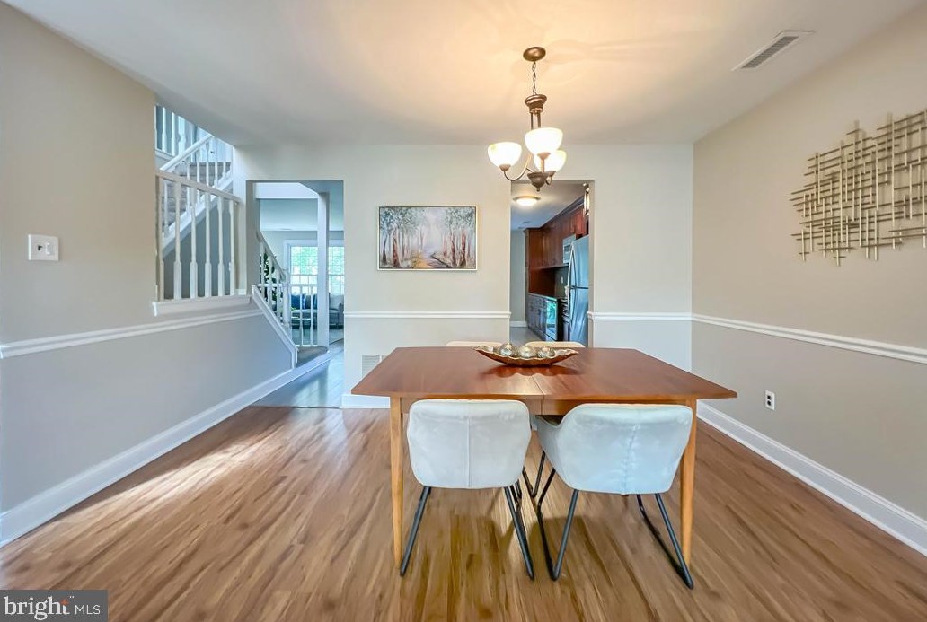 1391 Violetwood Ct, Yardley PA 19067-6413 exterior