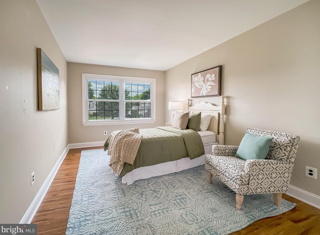 1391 Violetwood Ct, Yardley PA 19067-6413 exterior