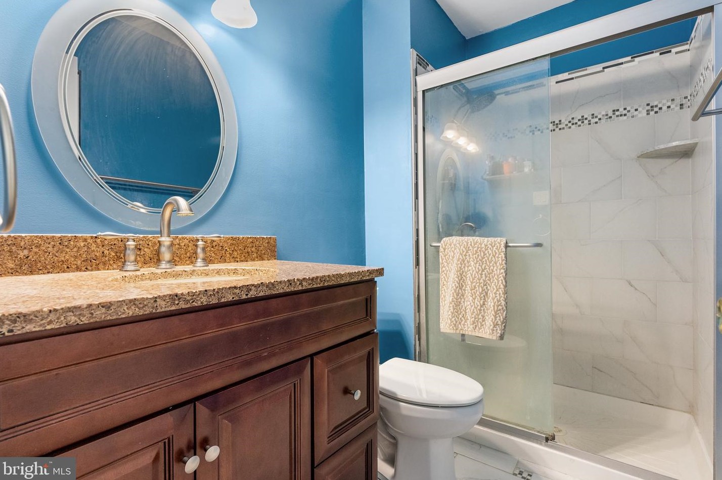 231 Parkview Way, Upper Makefield PA  18940-1136 exterior