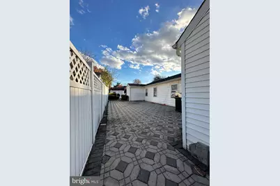 910 Magnolia Avenue, Croydon, PA 19021 - Photo 25