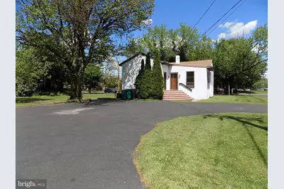 276 Woodbourne Road, Langhorne, PA 19047 - Photo 23