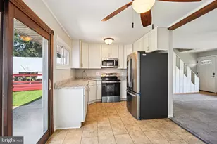 145 Mill Dr, Levittown, PA 19056 - Photo 7