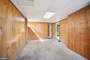 145 Mill Dr, Levittown, PA 19056 - Photo 11