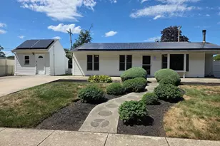 1 Mistletoe Ln, Levittown, PA 19054 - Photo 53