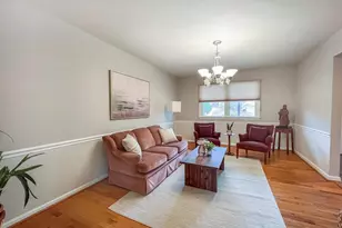 418 Fox Hollow Dr, Feasterville-Trevose, PA 19053 - Photo 7