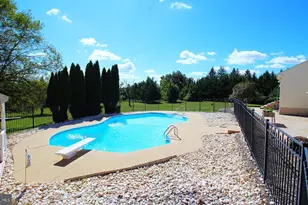 193 Curley Mill Rd, Chalfont, PA 18914 - Photo 7