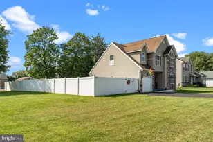 1977 4th St, Langhorne, PA 19047 - Photo 3