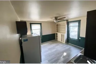 118 W Richardson Avenue #2ND FL, Langhorne, PA 19047 - Photo 3