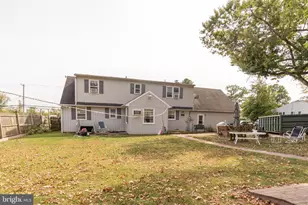 1118 N 5th St, Perkasie, PA 18944 - Photo 39