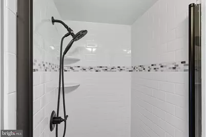 9 Newberry Lane, Levittown, PA 19054 - Photo 25