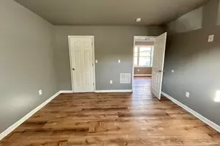 5517 Schumacher Dr, Bristol, PA 19007 - Photo 13