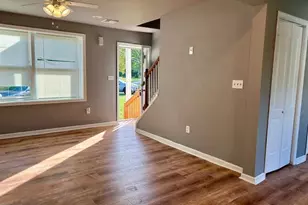 5517 Schumacher Dr, Bristol, PA 19007 - Photo 3