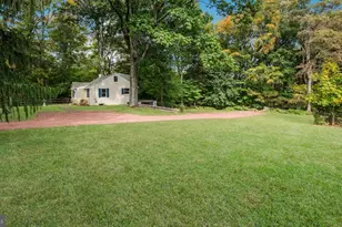 2443 Sugar Bottom Rd, Furlong, PA 18925 - Photo 37