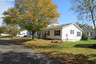 183 Spring Meadow Cir, New Hope, PA 18938 - Photo 3