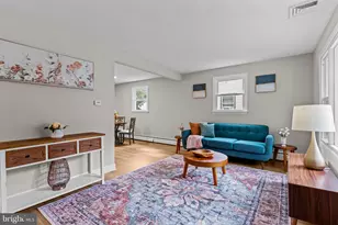 387 Larchwood Ave, Feasterville-Trevose, PA 19053 - Photo 5