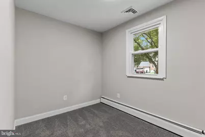 387 Larchwood Avenue, Feasterville-Trevose, PA 19053 - Photo 17