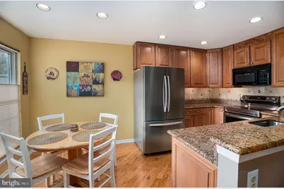 109 Suffield Court, Chalfont, PA 18914 - Photo 5